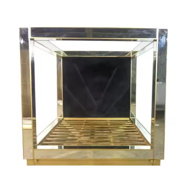 marrisa canopy bed