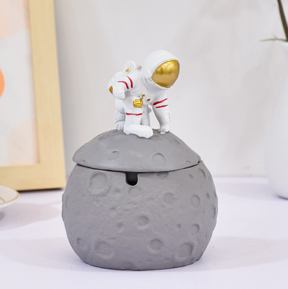 Astronaut Ashtray
