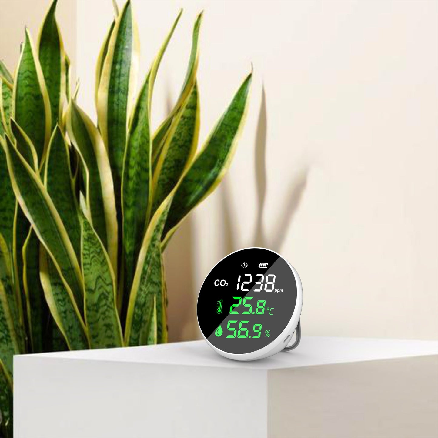 air quality detector co2 and carbon dioxide instrument