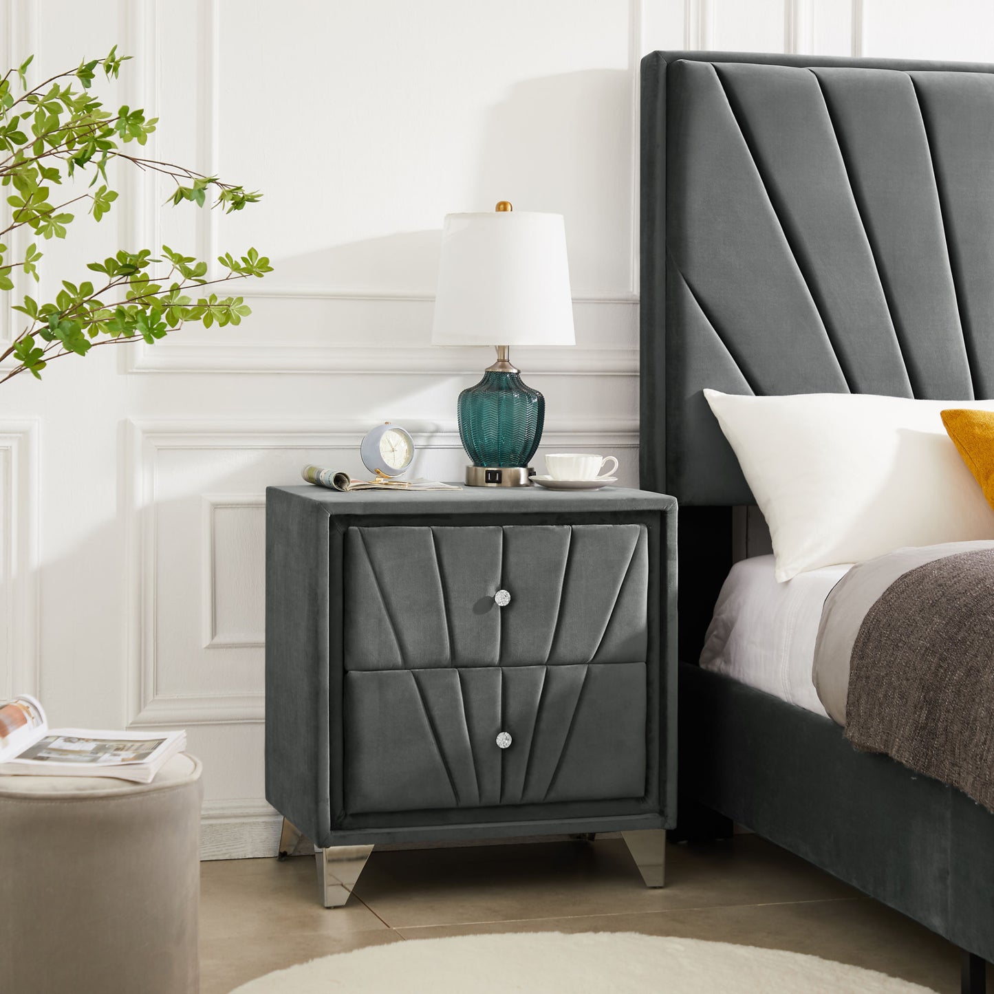 b108 queen bed with two nightstands, + metal legs with electroplate