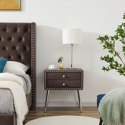 Jamie Queen bed with one nightstand