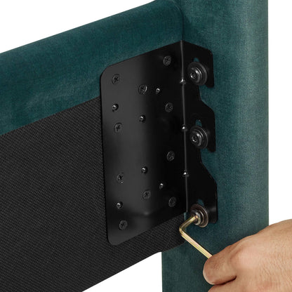 Bridgevine Home Queen Size Green Velvet Tufted Upholstered Platform Bed