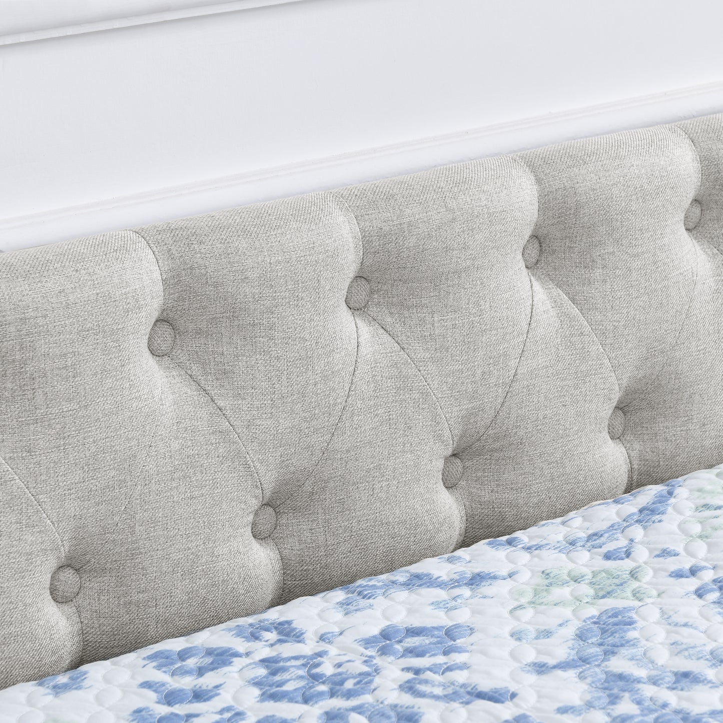 upholstered tufted daybed sofa bed  with drawers, beige