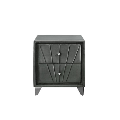 B108 Elegant bed with two nightstands,