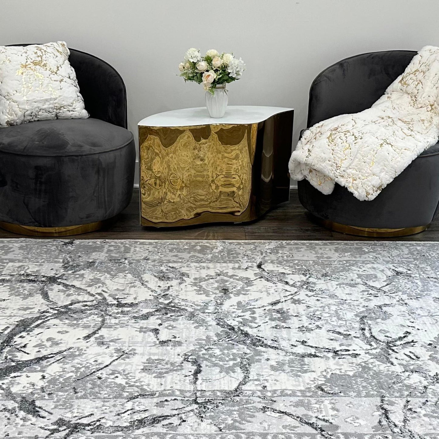 penina luxury area rug in gray with silver circles abstract design
