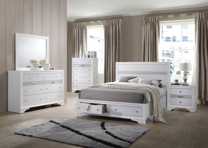 Traditional Matrix 7 Drawer Dresser in White made with Wood