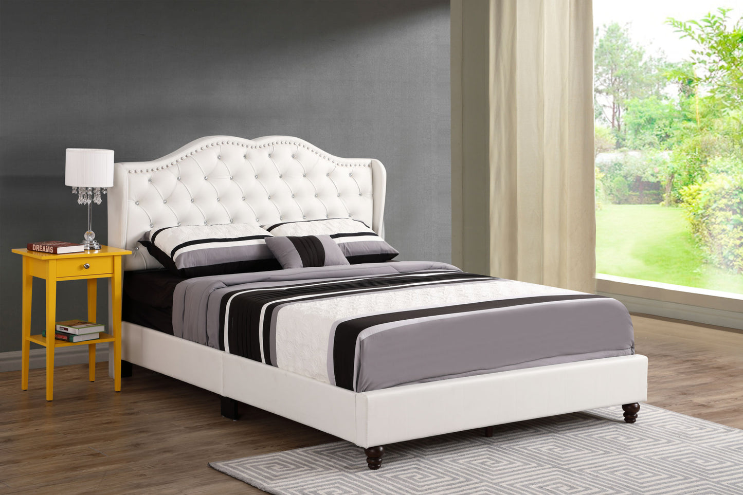 joy  king upholstered bed