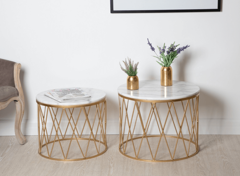 round coffee table